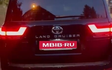 Toyota Land Cruiser, 2021 год, 6 500 000 рублей, 9 фотография