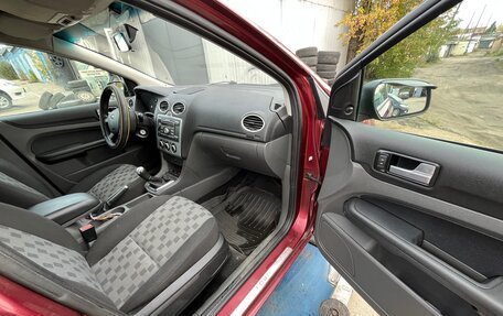Ford Focus II рестайлинг, 2006 год, 430 000 рублей, 11 фотография