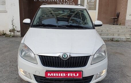 Skoda Fabia II, 2012 год, 900 000 рублей, 1 фотография