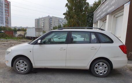 Skoda Fabia II, 2012 год, 900 000 рублей, 4 фотография