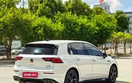 Volkswagen Golf VIII, 2021 год, 1 750 000 рублей, 12 фотография