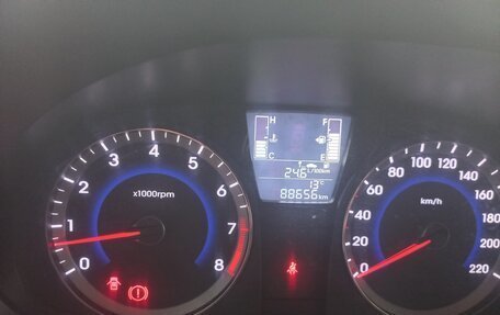 Hyundai Solaris II рестайлинг, 2015 год, 1 500 000 рублей, 2 фотография