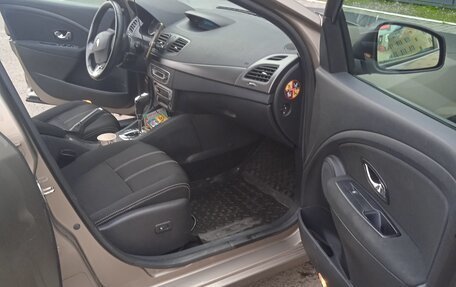 Renault Megane III, 2013 год, 800 000 рублей, 3 фотография