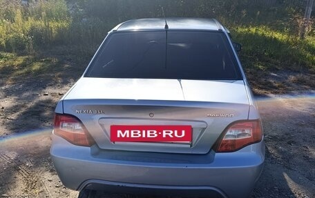 Daewoo Nexia I рестайлинг, 2013 год, 320 000 рублей, 4 фотография