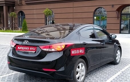 Hyundai Elantra V, 2015 год, 850 000 рублей, 4 фотография