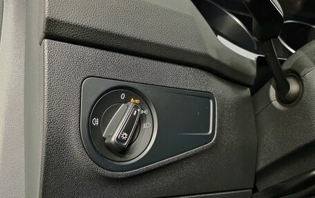 Volkswagen Tiguan II, 2021 год, 3 245 000 рублей, 15 фотография