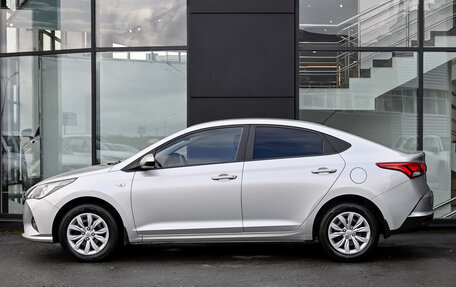 Hyundai Solaris II рестайлинг, 2021 год, 1 635 000 рублей, 8 фотография
