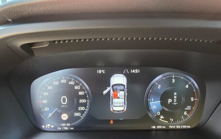 Volvo XC40 I, 2019 год, 2 900 000 рублей, 13 фотография