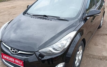 Hyundai Avante, 2011 год, 700 000 рублей, 1 фотография