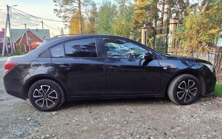 Chevrolet Cruze II, 2013 год, 560 000 рублей, 5 фотография