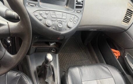 Nissan Primera III, 2002 год, 280 000 рублей, 8 фотография