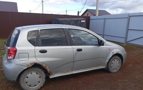Chevrolet Aveo III, 2004 год, 190 000 рублей, 3 фотография