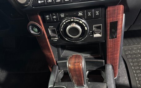 Toyota Land Cruiser Prado 150 рестайлинг 2, 2016 год, 3 500 000 рублей, 11 фотография