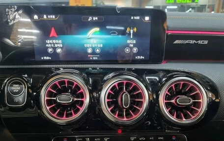 Mercedes-Benz CLA AMG, 2022 год, 3 800 500 рублей, 11 фотография