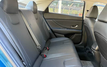 Hyundai Elantra, 2021 год, 1 265 000 рублей, 10 фотография