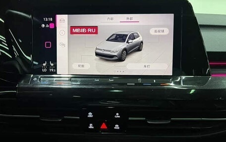 Volkswagen Golf VIII, 2021 год, 1 650 000 рублей, 15 фотография