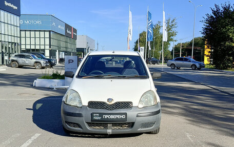 Toyota Vitz, 2002 год, 155 000 рублей, 2 фотография
