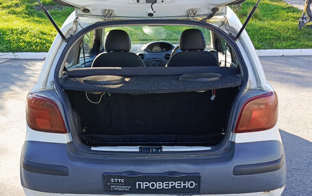 Toyota Vitz, 2002 год, 155 000 рублей, 12 фотография