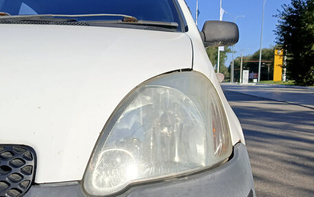 Toyota Vitz, 2002 год, 155 000 рублей, 21 фотография