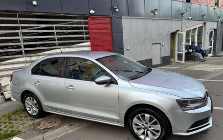 Volkswagen Jetta VI, 2016 год, 1 300 000 рублей, 3 фотография