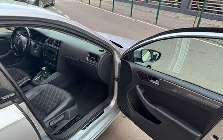 Volkswagen Jetta VI, 2016 год, 1 300 000 рублей, 6 фотография
