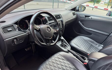 Volkswagen Jetta VI, 2016 год, 1 300 000 рублей, 12 фотография