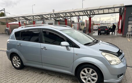 Toyota Corolla Verso I, 2005 год, 799 000 рублей, 5 фотография