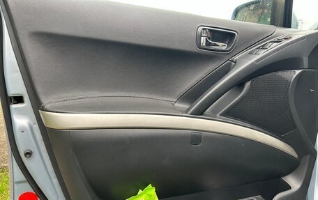 Toyota Corolla Verso I, 2005 год, 799 000 рублей, 15 фотография