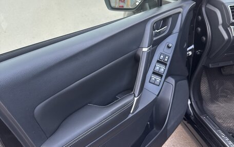 Subaru Forester, 2017 год, 1 590 000 рублей, 13 фотография