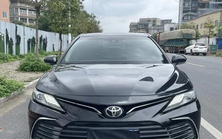 Toyota Camry, 2022 год, 2 300 500 рублей, 2 фотография