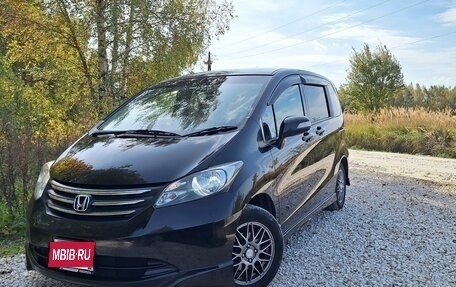 Honda Freed I, 2010 год, 1 135 000 рублей, 17 фотография