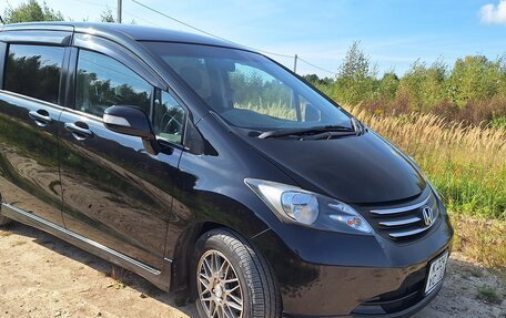 Honda Freed I, 2010 год, 1 135 000 рублей, 39 фотография