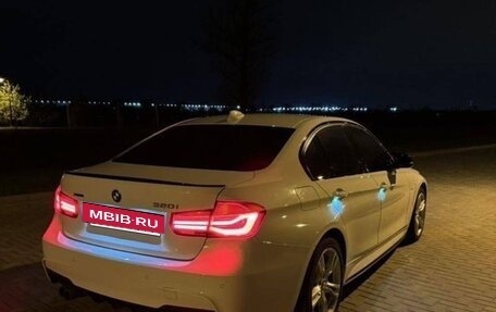 BMW 3 серия, 2015 год, 1 950 000 рублей, 5 фотография
