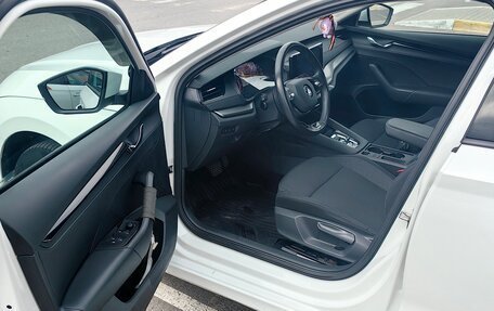 Skoda Octavia IV, 2021 год, 1 850 000 рублей, 14 фотография