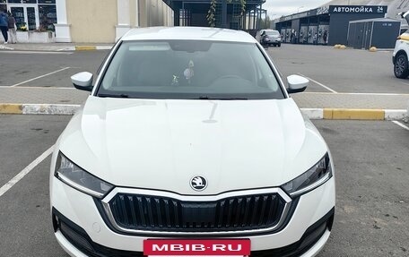 Skoda Octavia IV, 2021 год, 1 850 000 рублей, 13 фотография