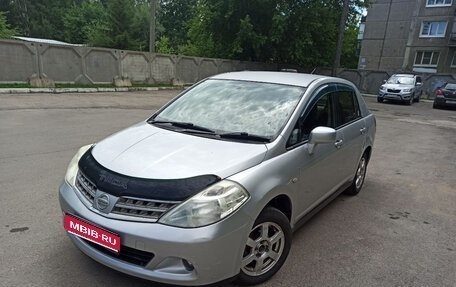 Nissan Tiida, 2011 год, 550 000 рублей, 1 фотография