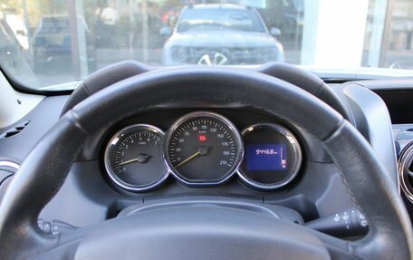 Renault Duster I рестайлинг, 2016 год, 1 090 000 рублей, 16 фотография