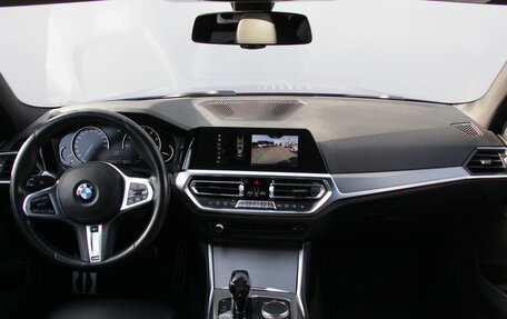 BMW 3 серия, 2019 год, 3 980 000 рублей, 13 фотография