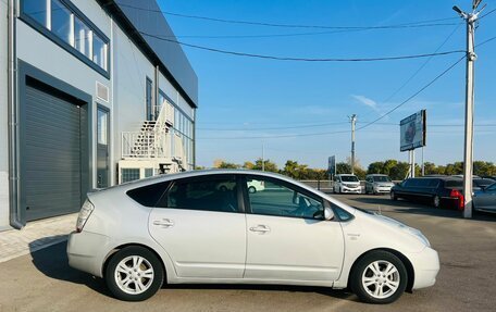 Toyota Prius, 2010 год, 809 000 рублей, 7 фотография
