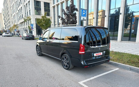 Mercedes-Benz V-Класс, 2021 год, 6 990 000 рублей, 2 фотография