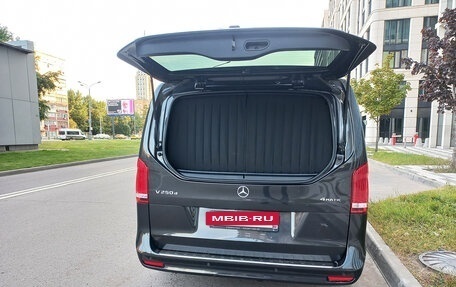 Mercedes-Benz V-Класс, 2021 год, 6 990 000 рублей, 8 фотография