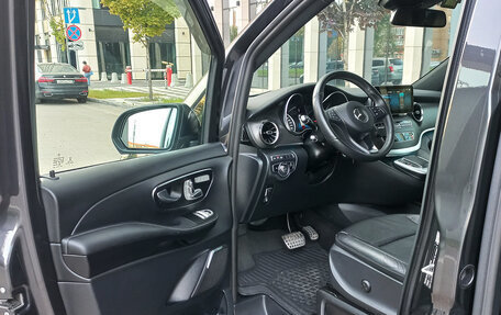 Mercedes-Benz V-Класс, 2021 год, 6 990 000 рублей, 14 фотография