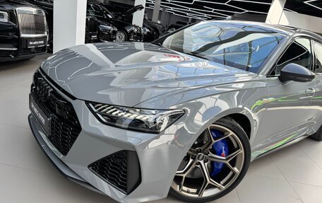 Audi RS 6, 2023 год, 18 999 000 рублей, 13 фотография