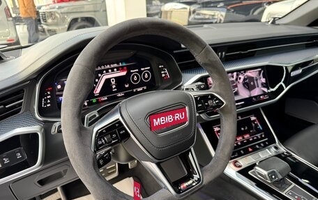 Audi RS 6, 2023 год, 18 999 000 рублей, 18 фотография