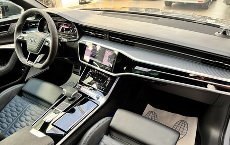 Audi RS 6, 2023 год, 18 999 000 рублей, 30 фотография