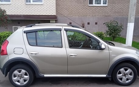 Renault Sandero I, 2013 год, 750 000 рублей, 12 фотография