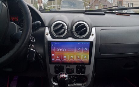 Renault Sandero I, 2013 год, 750 000 рублей, 9 фотография