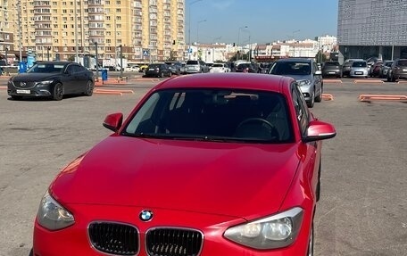 BMW 1 серия, 2013 год, 1 300 000 рублей, 19 фотография