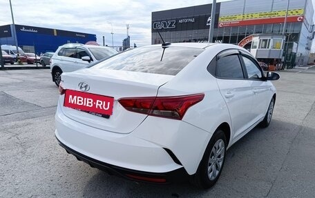 Hyundai Accent IV, 2022 год, 1 799 000 рублей, 7 фотография