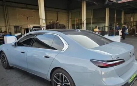 BMW 7 серия, 2024 год, 9 999 999 рублей, 3 фотография